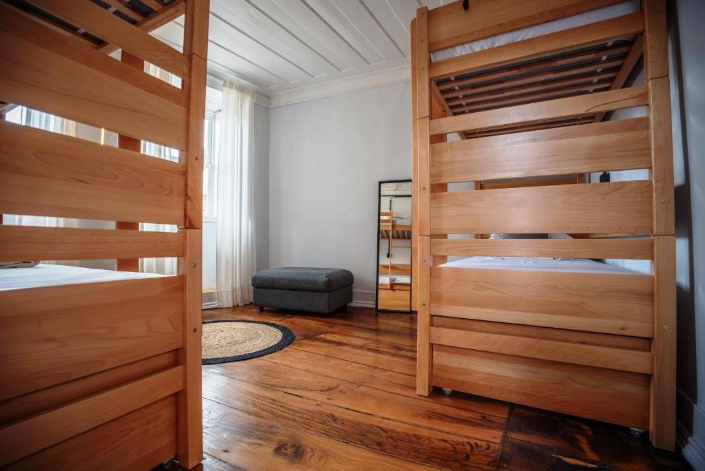 Inn Door 21 - Hostel & Suite บรากันซา ภายนอก รูปภาพ